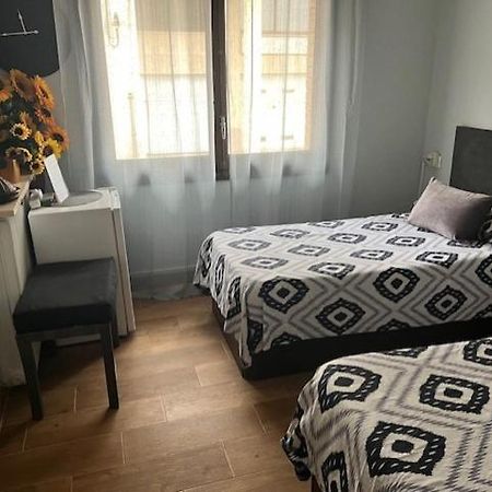 Apartmán Habitacion Individual En Tárrega Exteriér fotografie